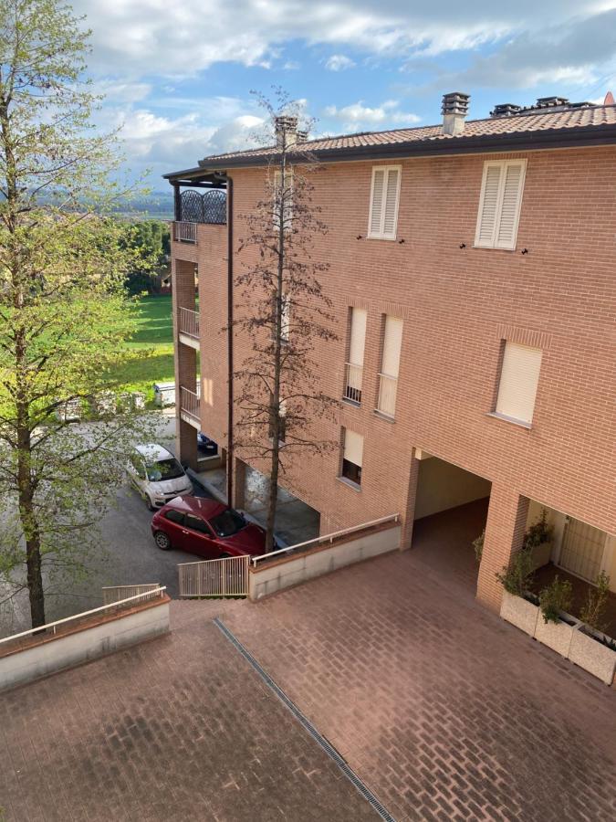 Appartamento A Torgiano Centro ภายนอก รูปภาพ